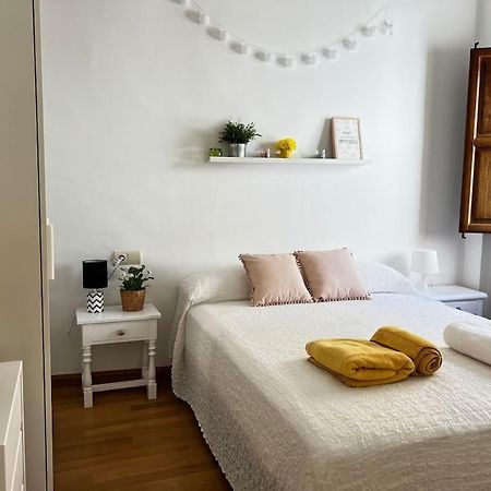 Apartamento Muy Centrico En Granada Ngoại thất bức ảnh