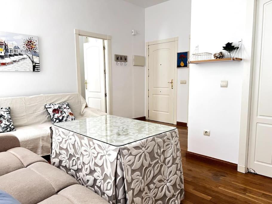 Apartamento Muy Centrico En Granada Ngoại thất bức ảnh