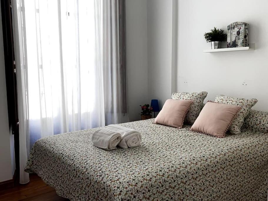Apartamento Muy Centrico En Granada Ngoại thất bức ảnh